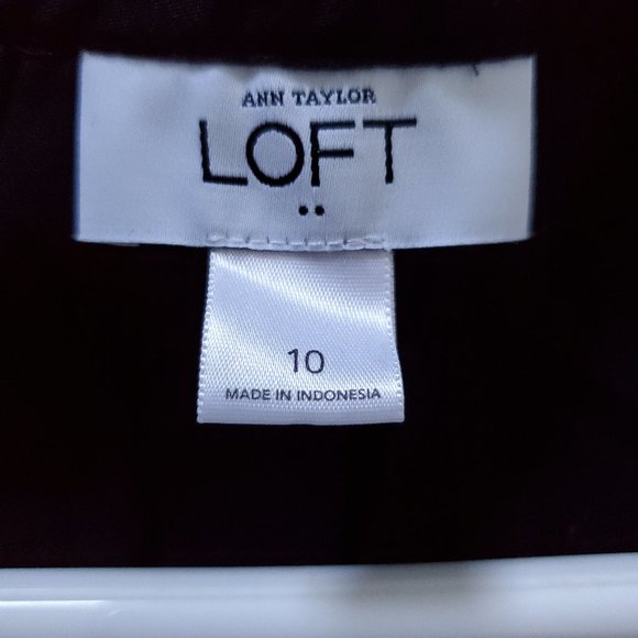 Ann Taylor Loft (Size 10 Black Dress full button front) - Picture 6 of 10